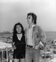 Джон Леннон (John Lennon) и Йоко Оно (Yoko Ono)